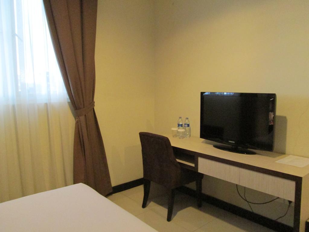 N3 Hotel Giacarta Camera foto